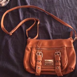Perfect condition unlisted by Kenneth Cole handbag